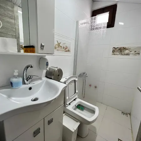 Giritli Meyhanesi & Butik 5* 카라부룬
