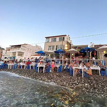 Hotel Giritli Meyhanesi & Butik Karaburun (Izmir)