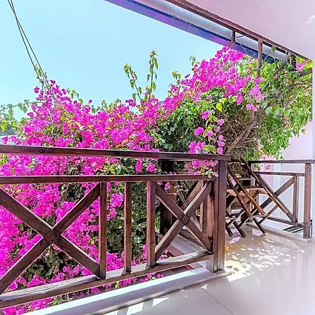 Giritli Meyhanesi & Butik Hotel