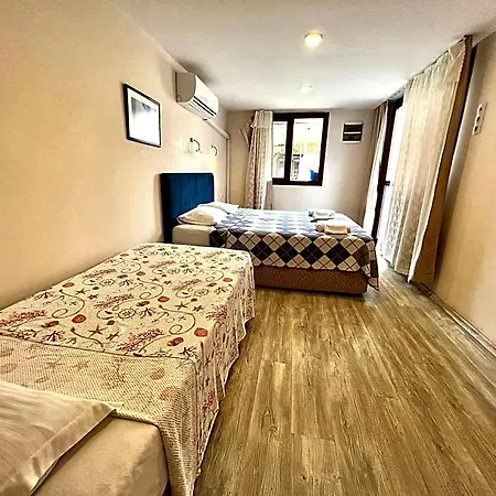 Hotel Giritli Meyhanesi & Butik Karaburun (Izmir)