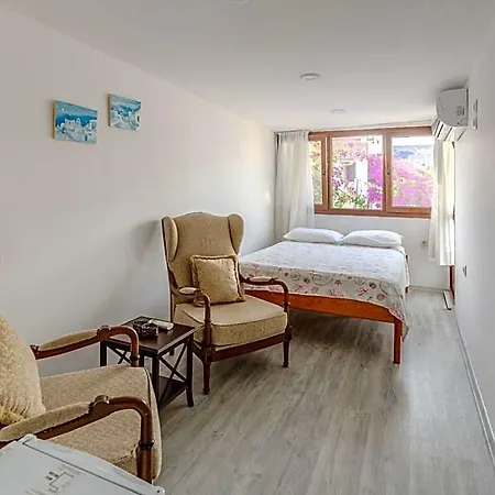 Giritli Meyhanesi & Butik 5*