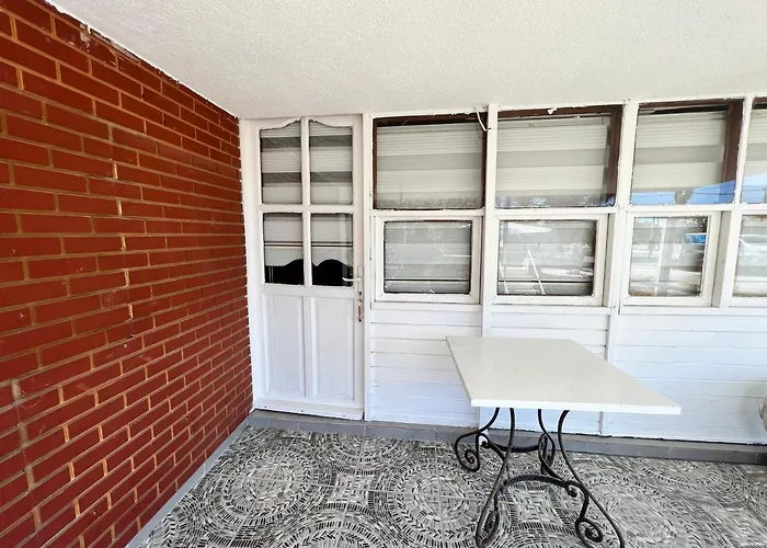 Giritli Meyhanesi & Butik Hotel Karaburun (Izmir)