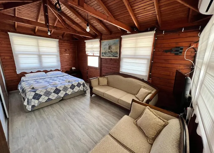 Hotel Giritli Meyhanesi & Butik 5*