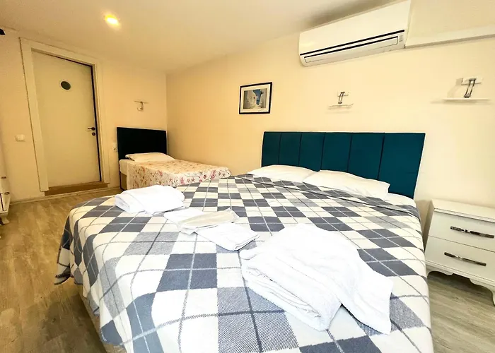 Hotel Giritli Meyhanesi & Butik Karaburun (Izmir)